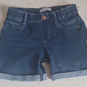 Tommy Bahama Shorts - Girls Size US 10